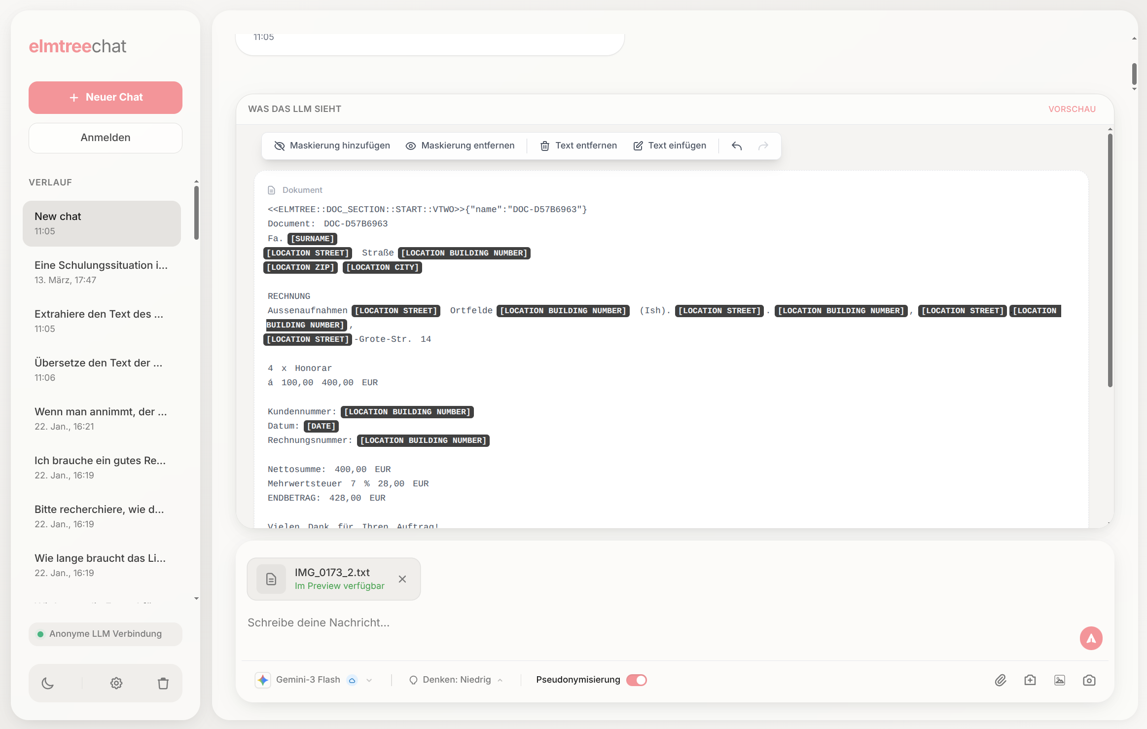 elmtree Chat mit aktivierter Pseudonymisierung – maskierte Felder und Originaltext nebeneinander